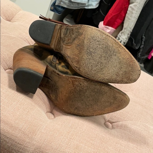 Liberty Black leopard booties - Picture 6 of 6